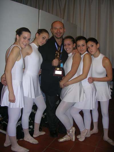 2007 - PREMIO DAVID DI MICHELANGELO alla coreografia più originale. FID (Federazione Italiana Danza) Concorso Nazionale Giovani Coreografi. Teatro delle Fonti – Fiuggi