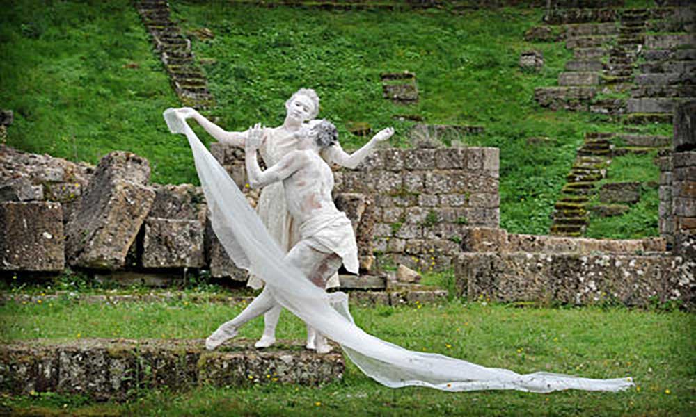 2012 - Partecipazione del M° Stefano Palmigiano nel Video Clip di Andrea Bocelli “Notte Illuminata”. Volterra /Firenze